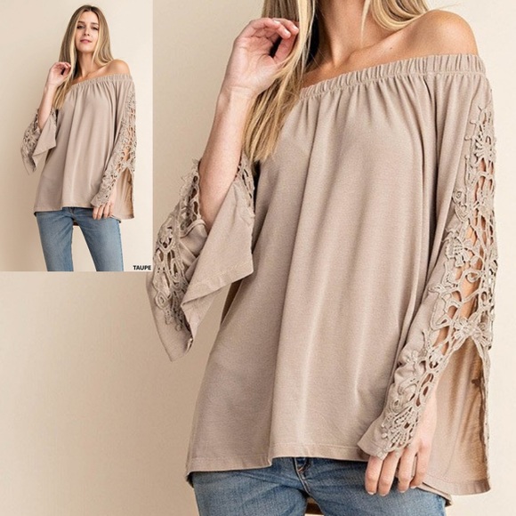 🌟HP!🌟Off-Shoulder Lace Sleeve Top - Picture 2 of 8